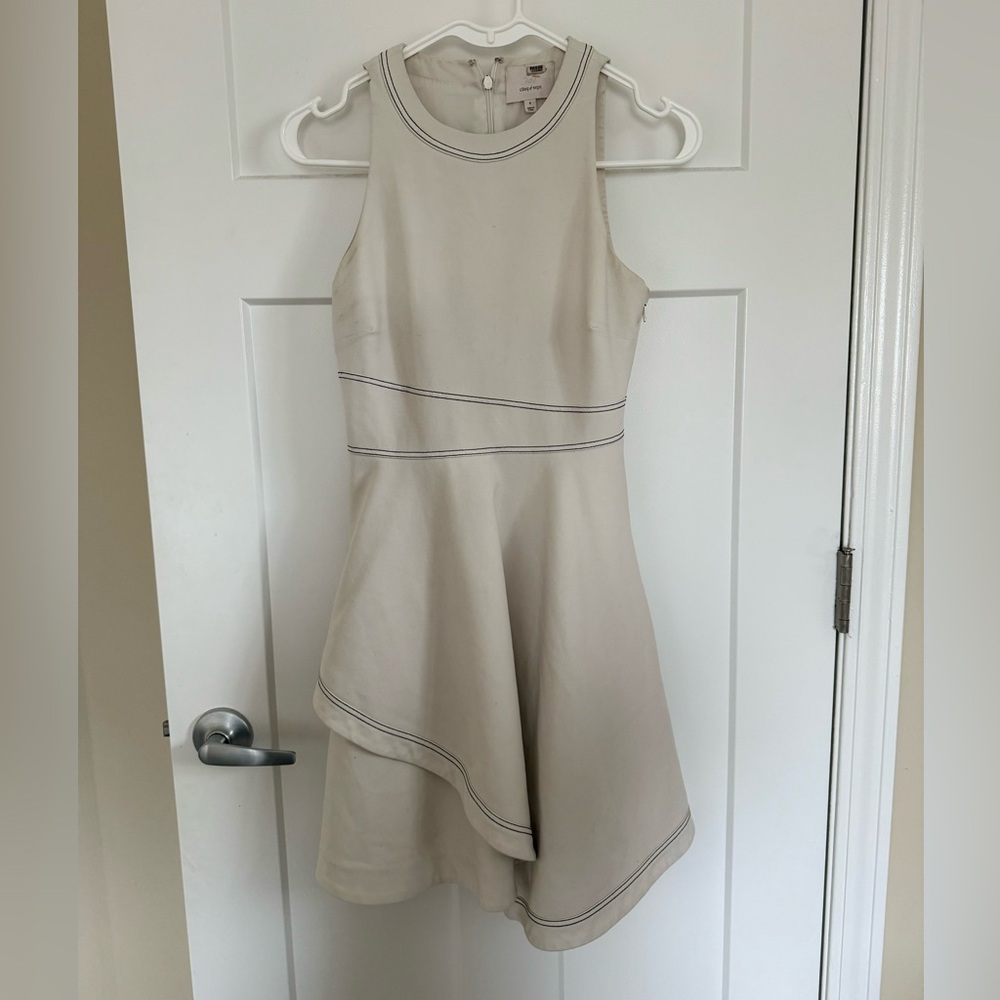 Size 4 Cinq a Sept dress